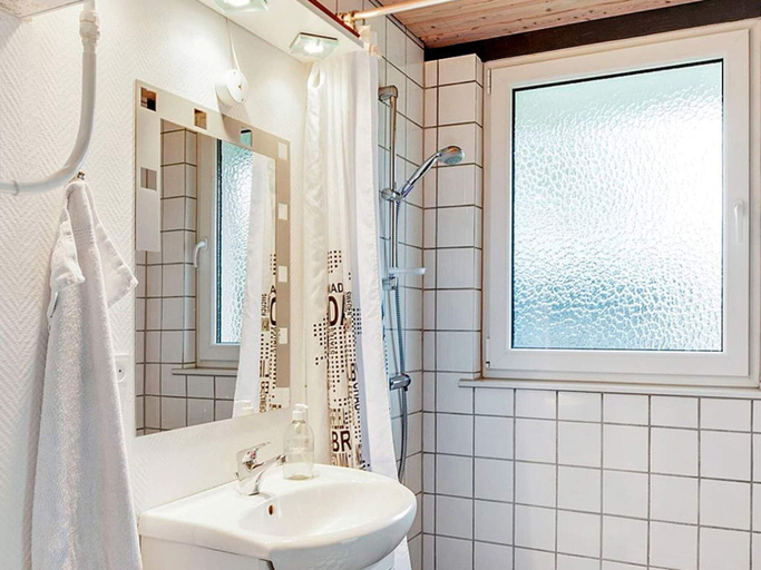 Bathroom 5, 6 Person Holiday Home in Skjern-by Traum, Ringkøbing-Skjern