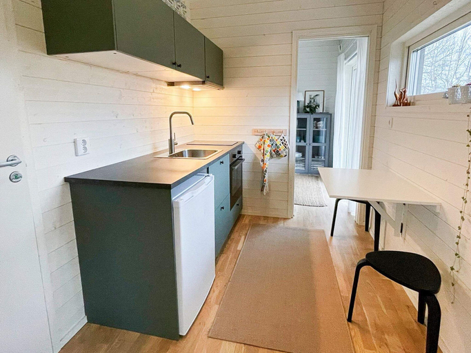 Private kitchen, 4 Star Holiday Home in Farhult, Höganäs