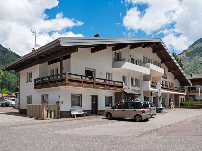 Exterior & Views 2, Apartment near Center of Predazzo, Trento