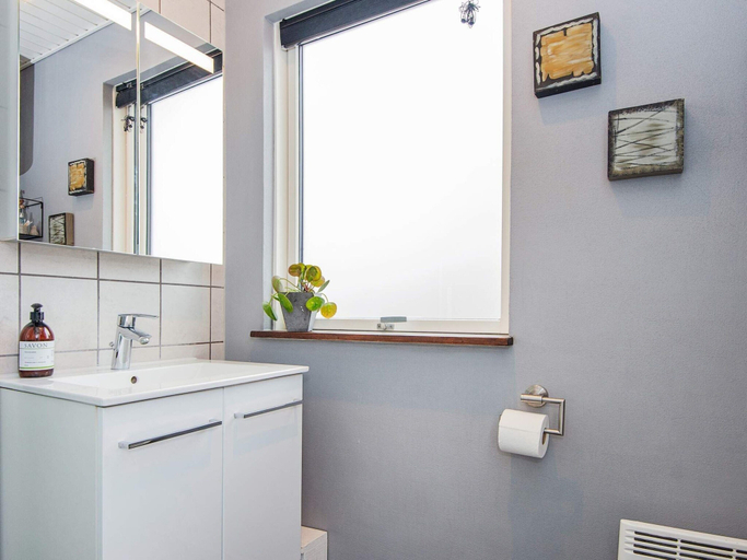 Bathroom, 6 Person Holiday Home in Hejls, Kolding