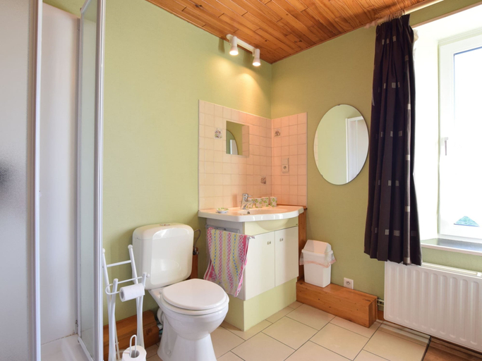 Bathroom 3, Cozy Holiday Home near Forest in Bovigny, Luxembourg