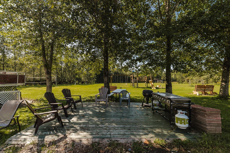 Others 5, Villa de Brome, Brome-Missisquoi