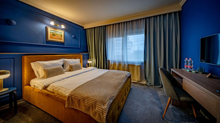 Others 3, Hotel Coco, Timisoara