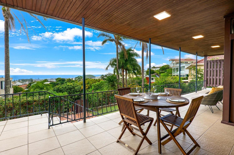 Others 5, The Lookout, Coffs Harbour - Pt A
