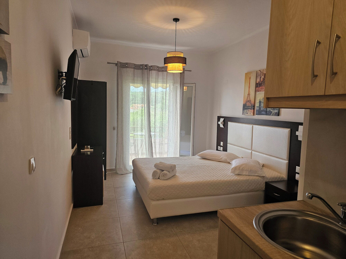 Bedroom 2, Villa Apollo Parga, Epirus