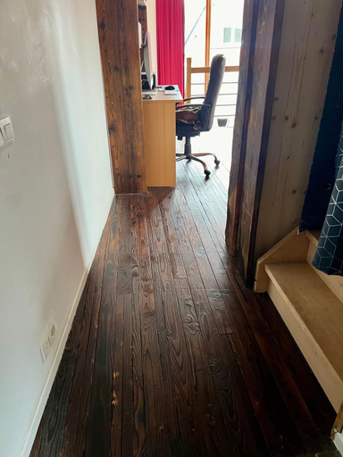 5, Capstay La Louviere, Hainaut