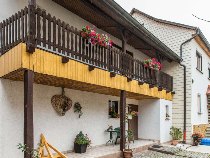 Others 3, Holiday Home in Thuringia With Private Terrace, use of a Garden and Pool, Hildburghausen