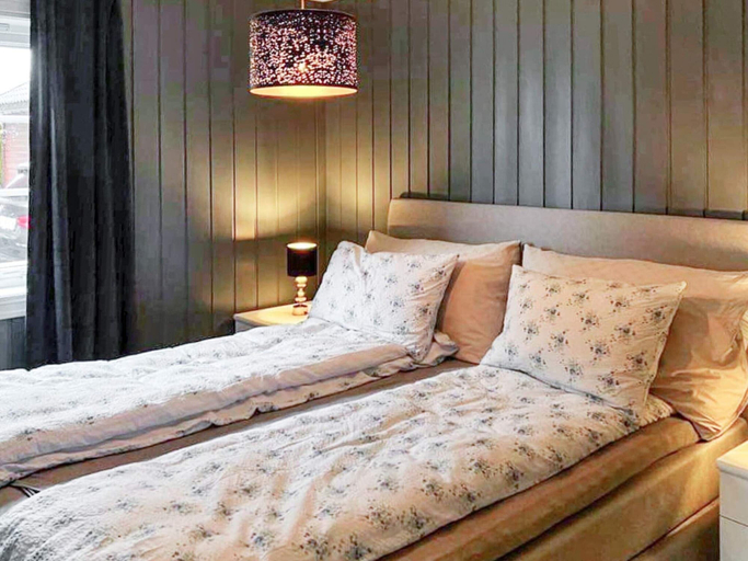 Room 2, 4 Star Holiday Home in Gursken, Sande