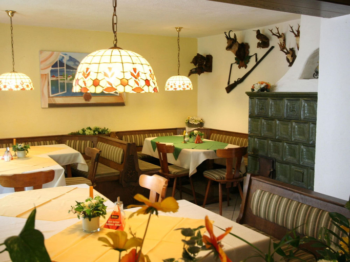 Food & Drinks 4, Chalet in Scheffau Near Skiwelt Lift, Kufstein