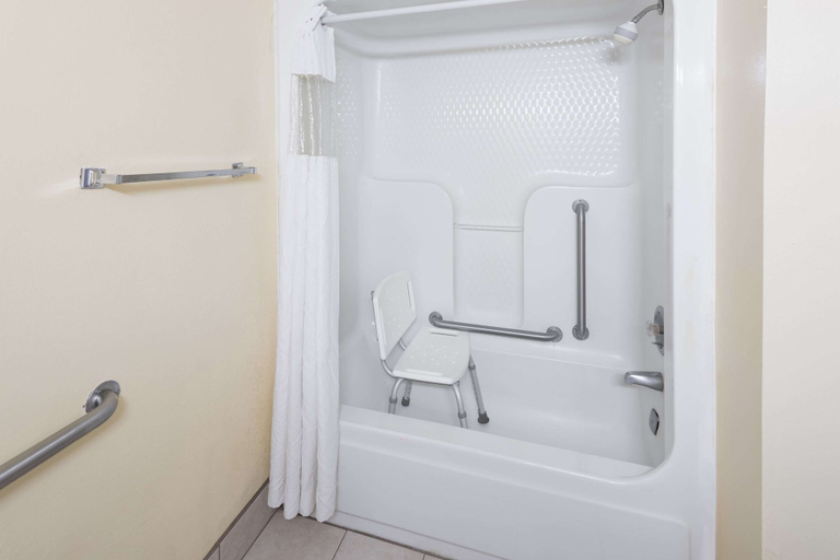 Bathroom 4, Days Inn By Wyndham Walterboro, Colleton