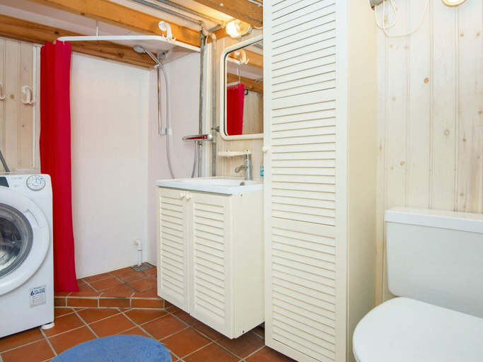 Bathroom 3, 4 Star Holiday Home in Grenaa, Norddjurs