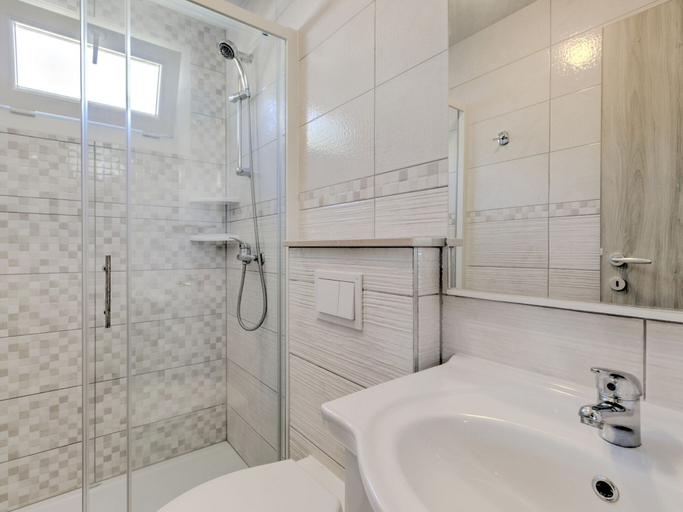 Bathroom 3, Mobile Home in Banjole Near the Beach, Medulin
