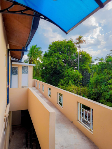 Others 2, Zayan Holiday Inn, Trincomalee Town and Gravets