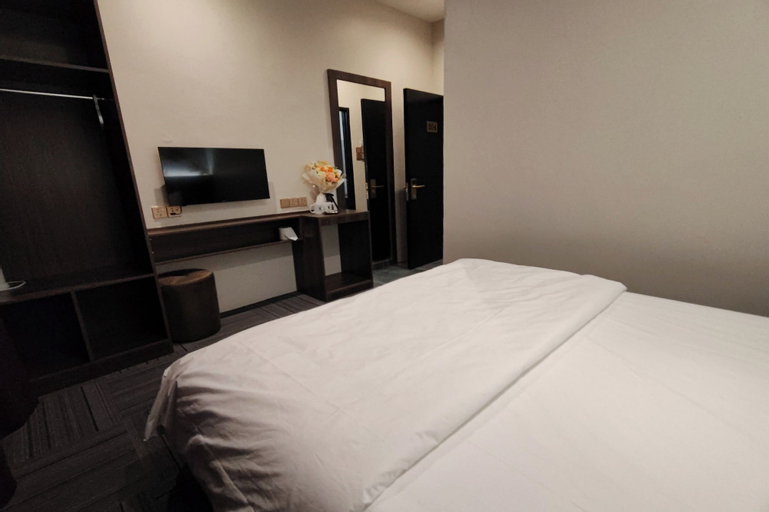 Bedroom 9