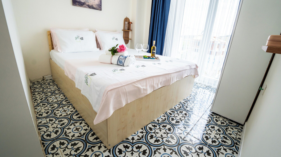 Room 5, ADA GÜZELİ, Bozcaada