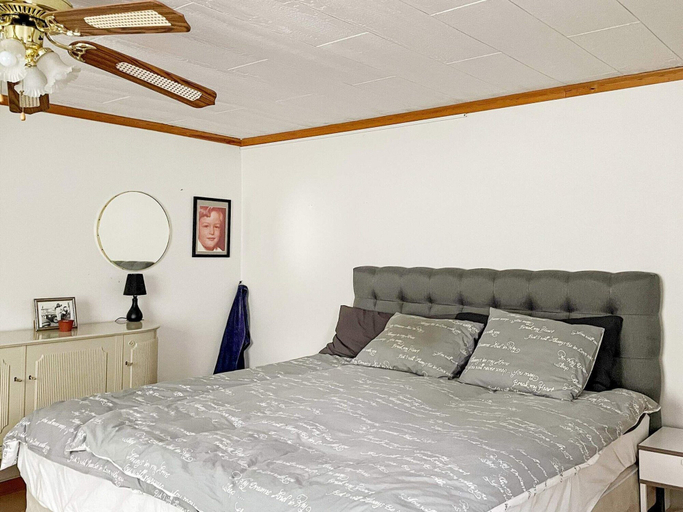 Room 2, 4 Star Holiday Home in Vaddo-by Traum, Norrtälje
