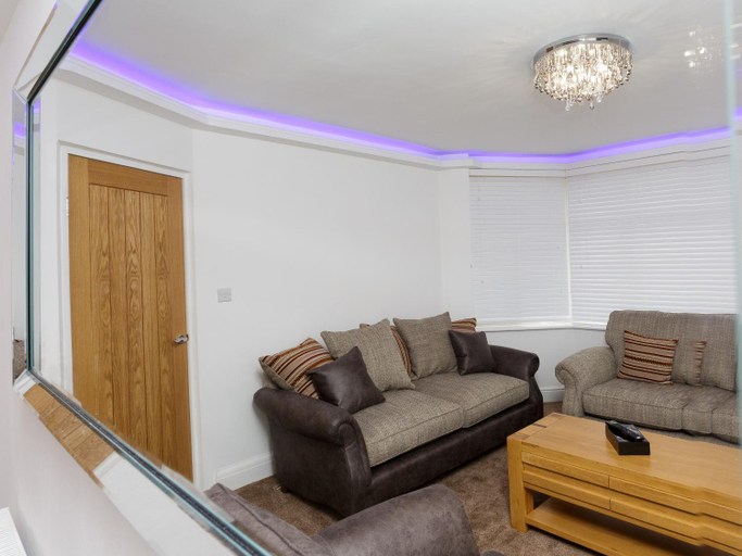 Public Area 2, Sycamore House, Leeds