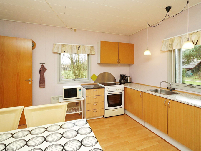 Others 5, 6 Person Holiday Home in Rodby, Lolland
