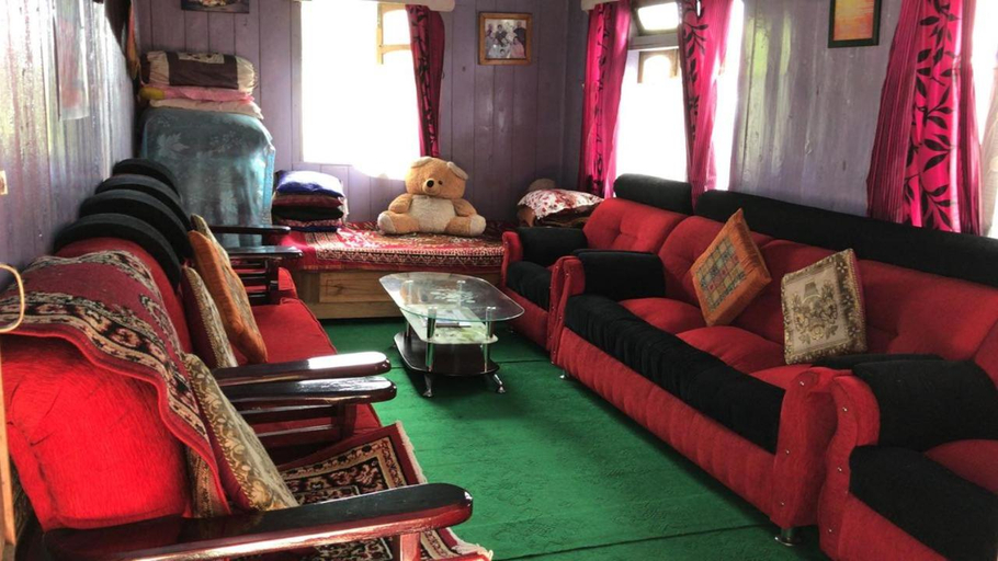 Others 4, Lippohochha Homestay, Darjiling