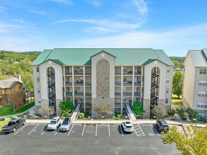 Exterior & Views 2, The Nest At Point One 3 Bedroom Condo by RedAwning, Stone