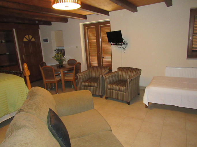 Bedroom 3, Kyrimi, Peloponnese