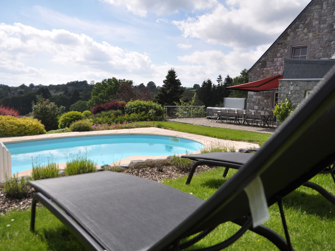 Sport & Beauty 5, Luxurious Villa With Pool in the Ardennes, Liège