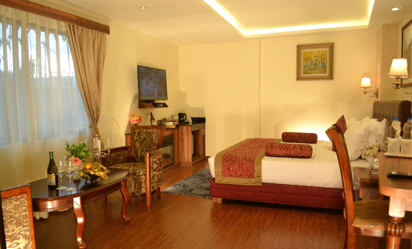 Bedroom 2, Crescent Resort, Darjiling