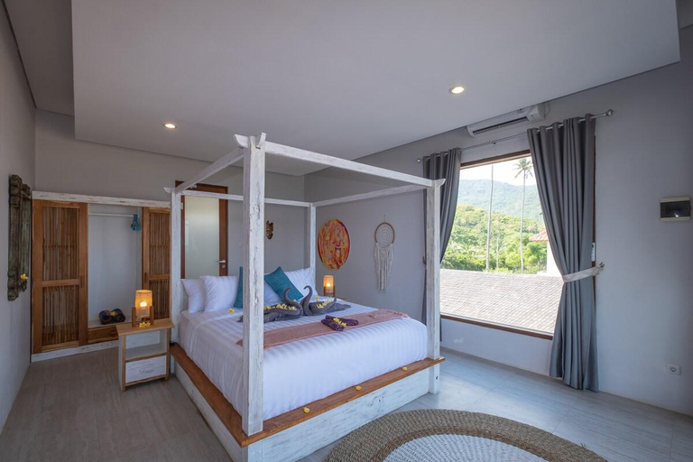 Bedroom 2, Kamana Beach House, Lombok