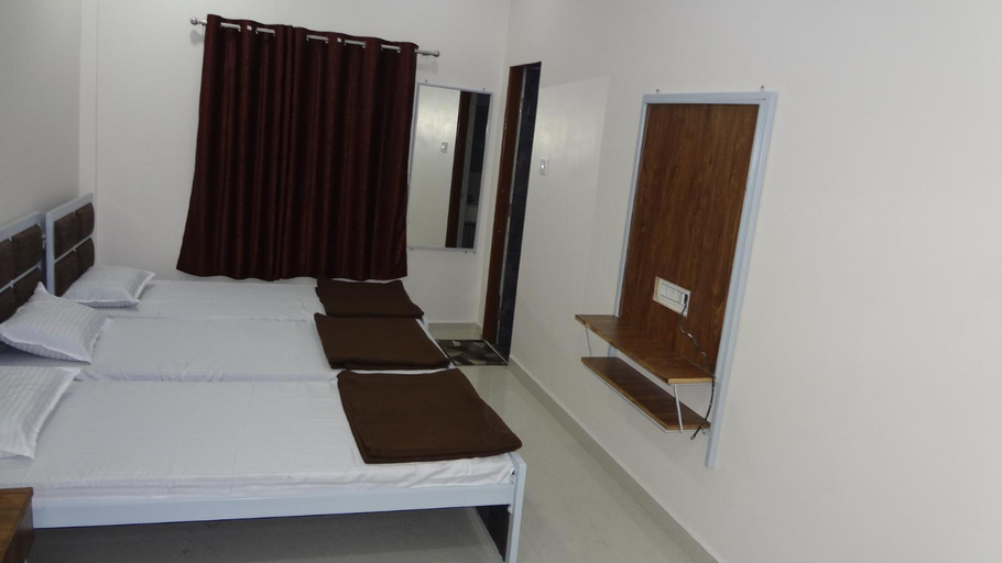 Others 3, Anand PG hostel, Nagpur