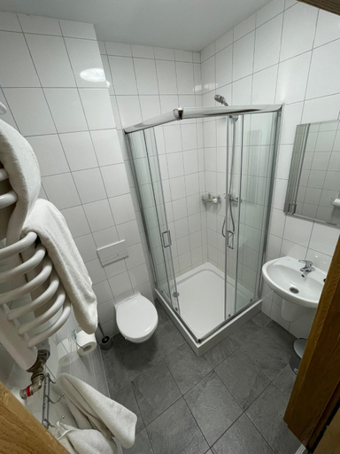 Bathroom 2, Motel Pieprzyk, Kołobrzeg