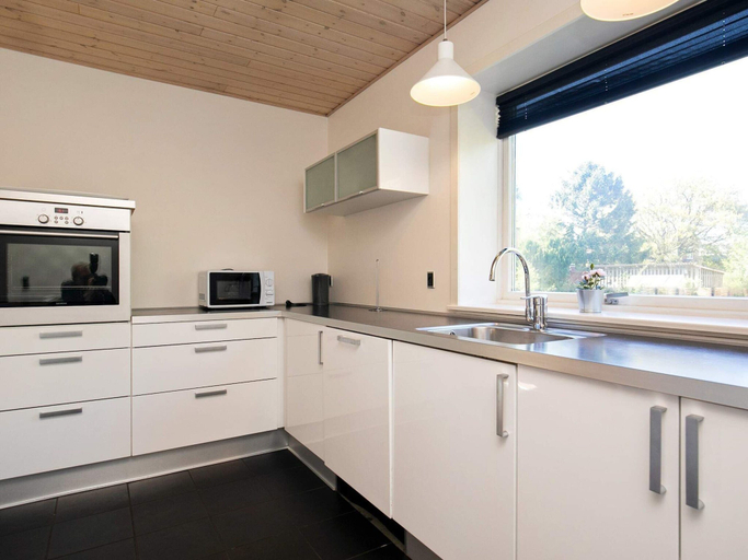 Private kitchen 3, 4 Person Holiday Home in Oksbol, Varde