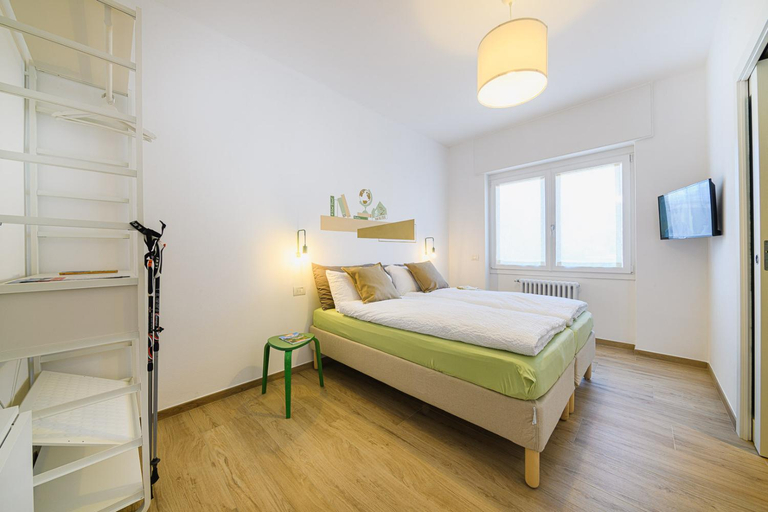 Others 4, Alessia' s Home B&B-next to Bernina Express, Sondrio