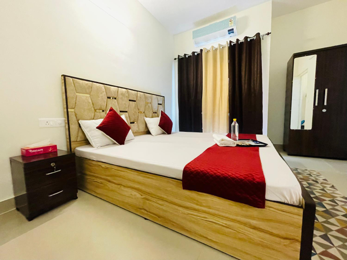 Bedroom 2, ATULYAM HARSHADA STAYS LUCKNOW, Lucknow