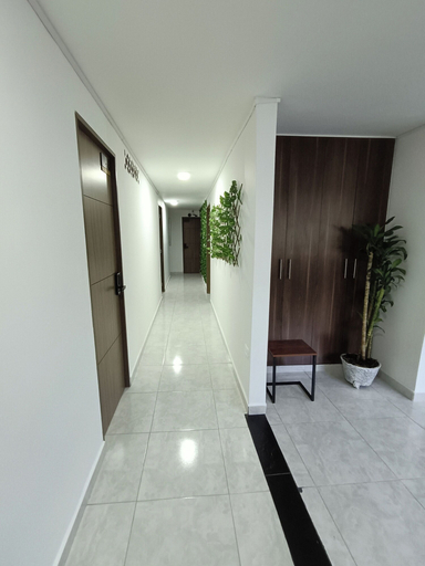 Others 5, AC - House Laureles - Self Checking, Medellín