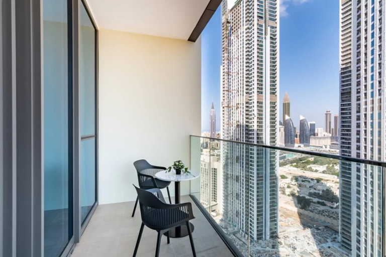 Room 3, Silkhaus High Floor Connected to Zabeel Mall, Dubai