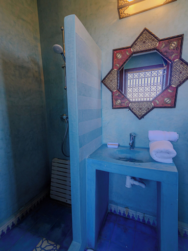 Bathroom 4, La Terra Rosa, Al Haouz