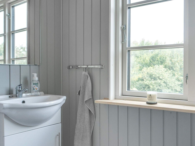 Bathroom 3, 6 Person Holiday Home in Bindslev, Hjørring