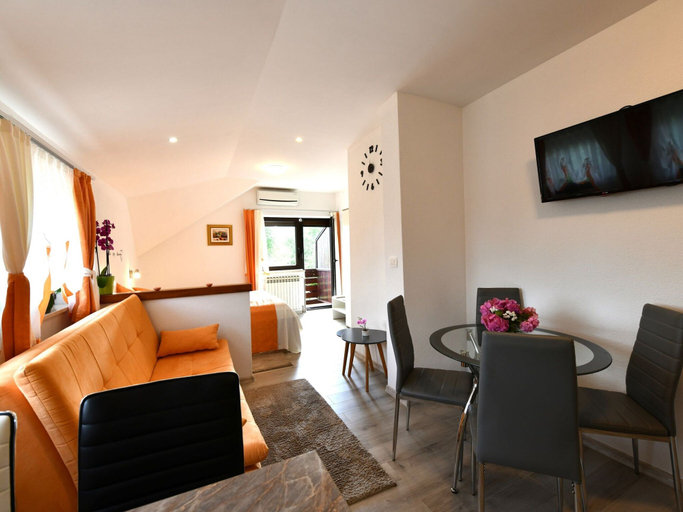 Others 5, Apartment near Plitvička Lake and Korana River, Plitvička Jezera
