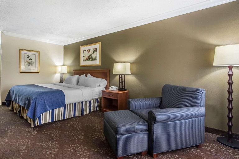 Bedroom 3, Clarion Inn Morgan City, Saint Mary