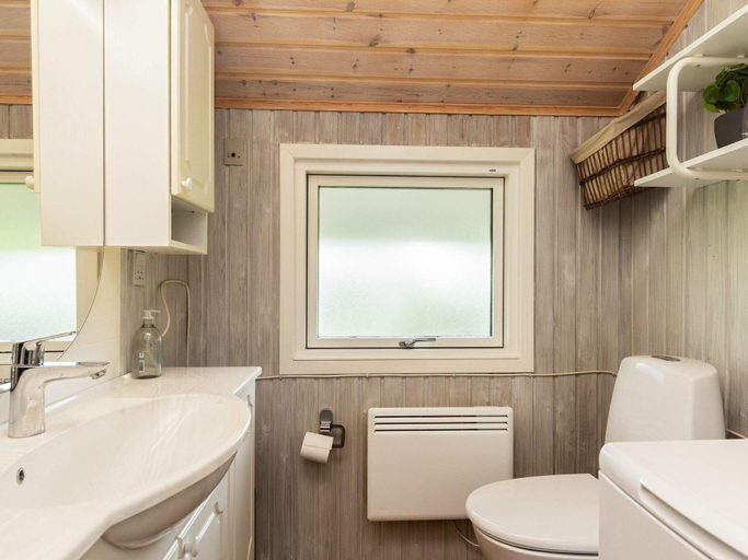 Bathroom, 8 Person Holiday Home in Hojslev, Skive