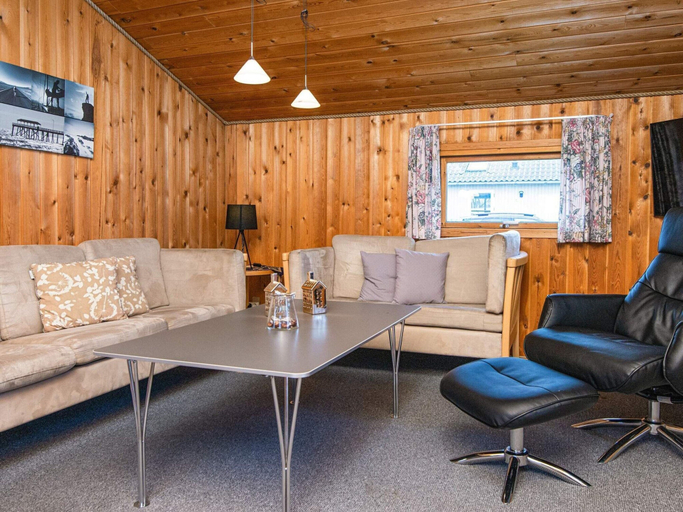Others 5, 4 Star Holiday Home in Hejls, Kolding