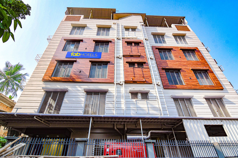 Exterior & Views, Fabhotel The Luxurie International, North 24 Parganas