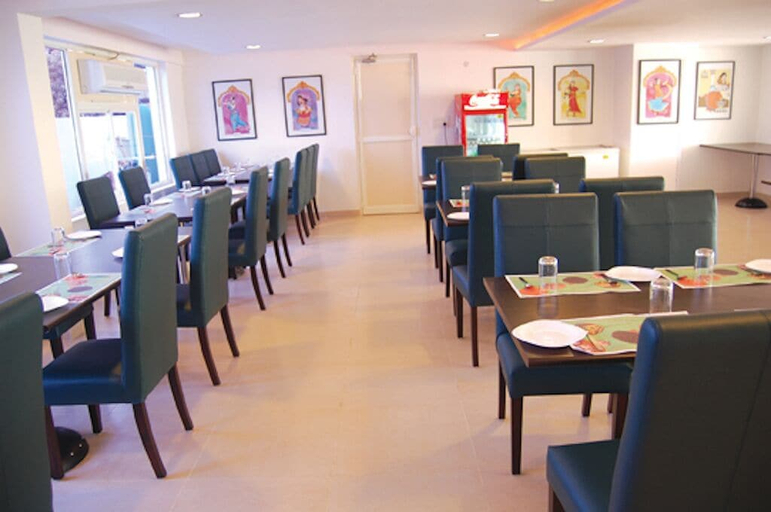 Food & Drinks 4, Way Inns Sravya Residency, Hyderabad