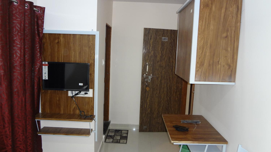 Others 5, Anand PG hostel, Nagpur