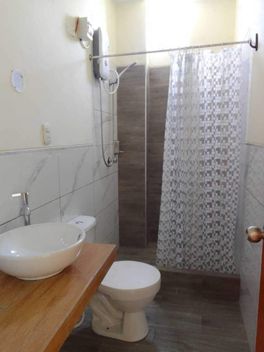 Bathroom 3, Gran Imperial Avenida, Tumbes