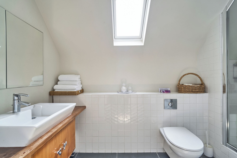 Bathroom 4, Berkeley House, Wiltshire