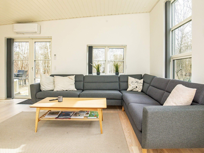 Living area 2, 4 Star Holiday Home in Vig, Odsherred