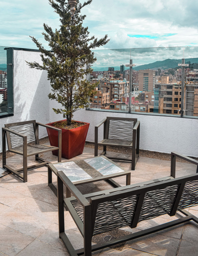 Others 5, Hotel Ilar 120, Santafé de Bogotá
