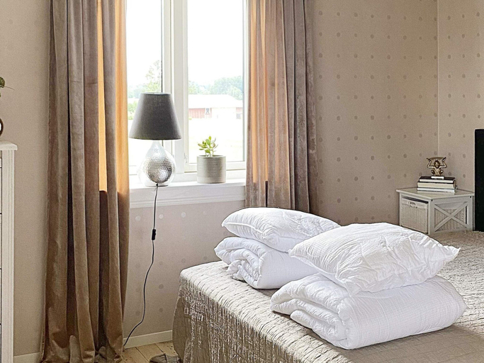 Room 3, 4 Star Holiday Home in Vastra Amtervik, Sunne