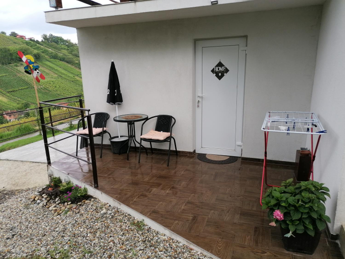 Others 3, Pri stari presi, Lendava